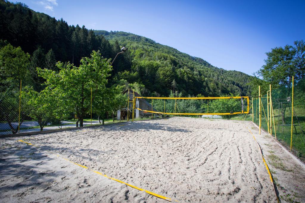 Guest House Gostisce Gacnk V Logu Церкно Екстериор снимка